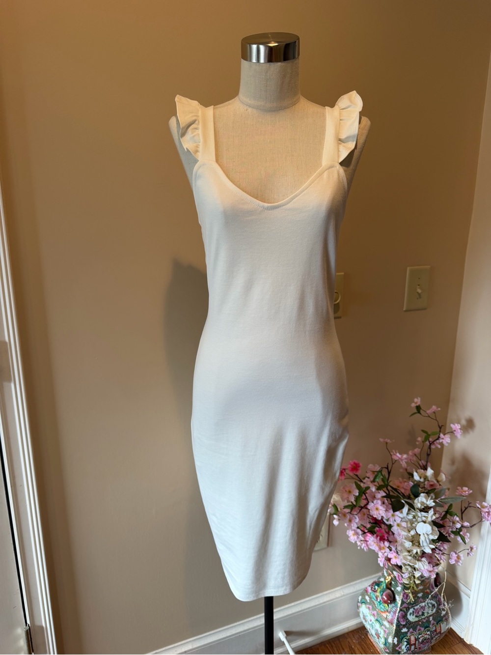 Francesca's Collections White Ruffle Strap Midi Dress